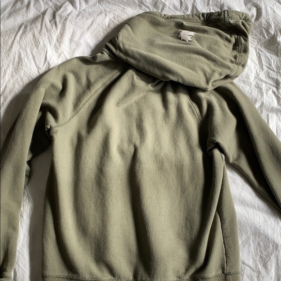 Roots - Picture 2 of 3